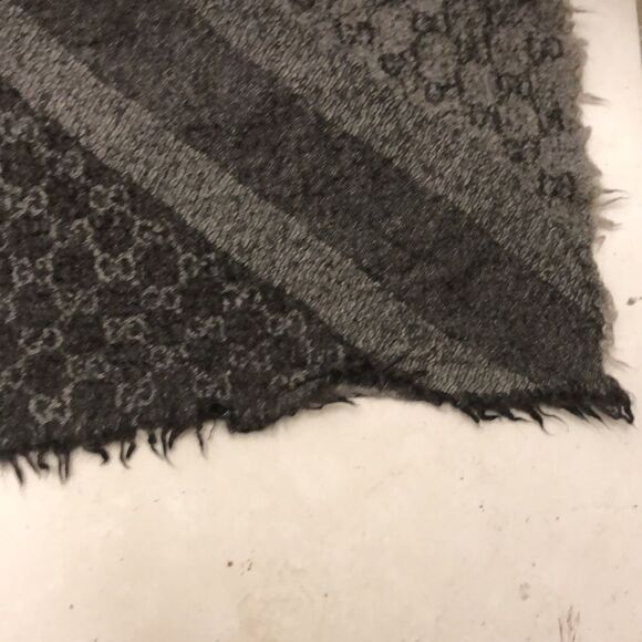Vintage Gucci wool scarf - Picture 6 of 6